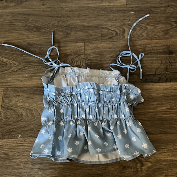 Small blue crop top - Picture 2 of 2